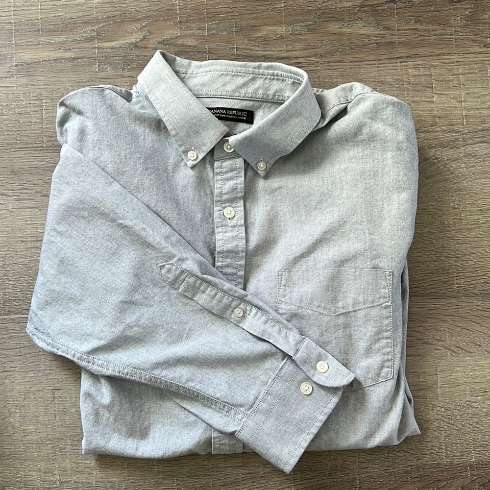 Banana Republic long sleeve button down